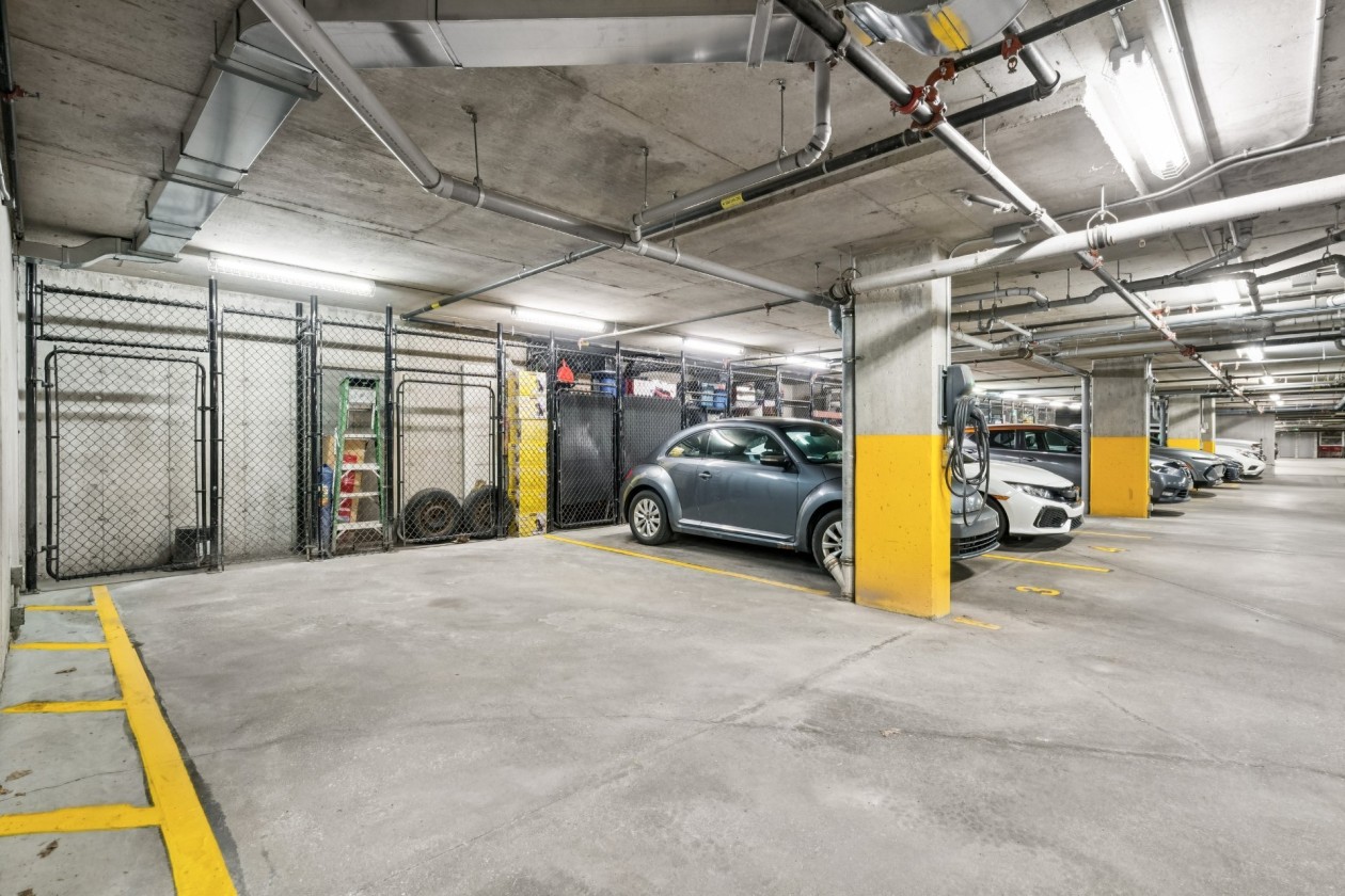 Garage — 1855, Rue du Souvenir, 204, Varennes, J3X0C7, Varennes