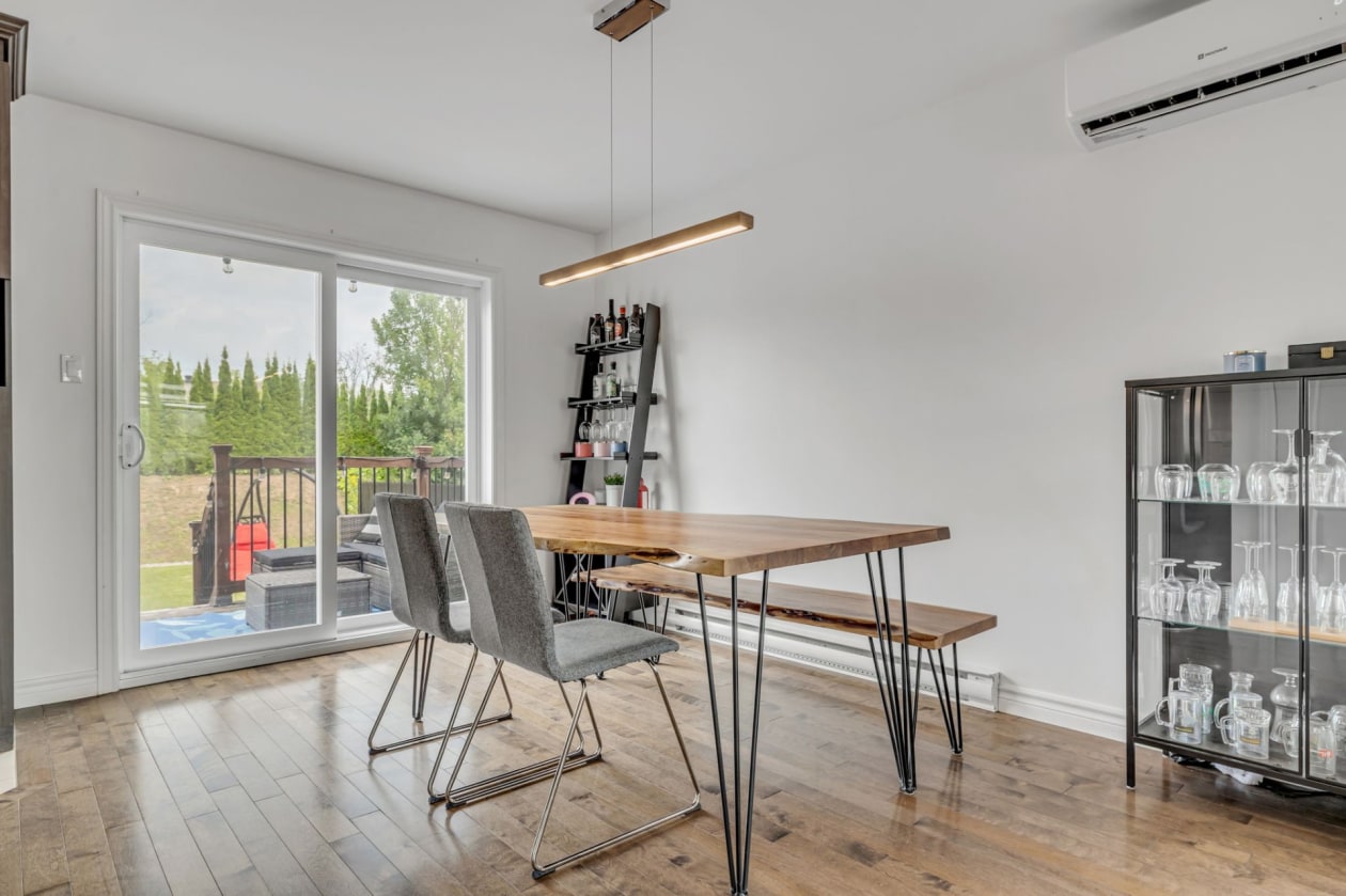 Salle à manger — 2170, Rue de la Cantatrice, Québec (Les Rivières), G2C0L6, Québec (Les Rivières)