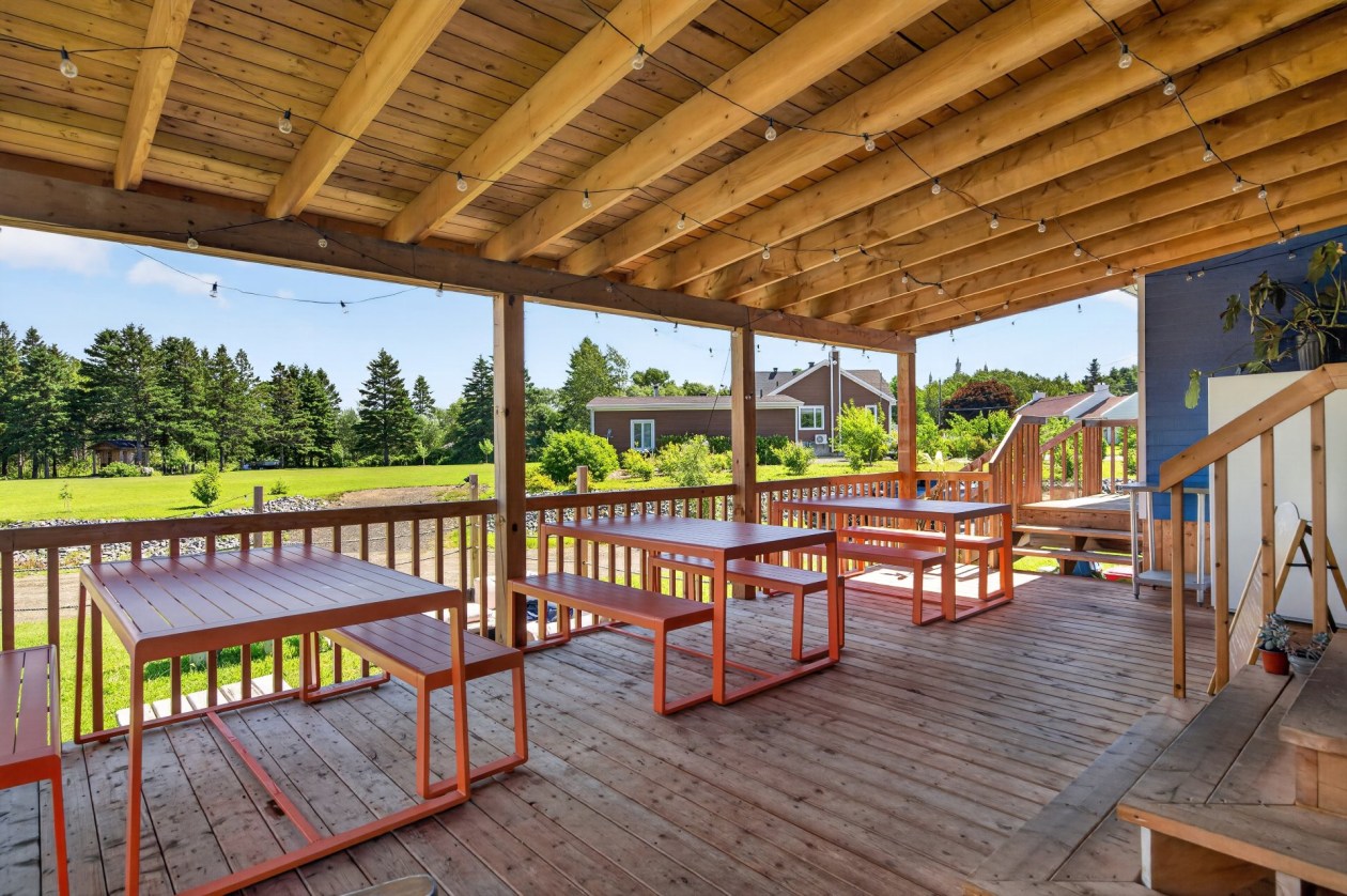 Terrasse — 59, Rue du Parc, Trois-Pistoles, G0L4K0, Trois-Pistoles