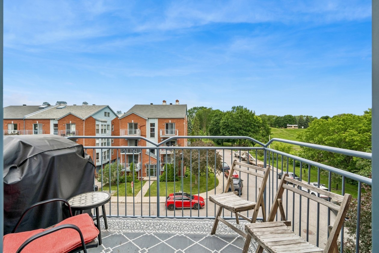 Balcon — 632, 36e Avenue, 301, Montréal (Lachine), H8T3M1, Montréal (Lachine)