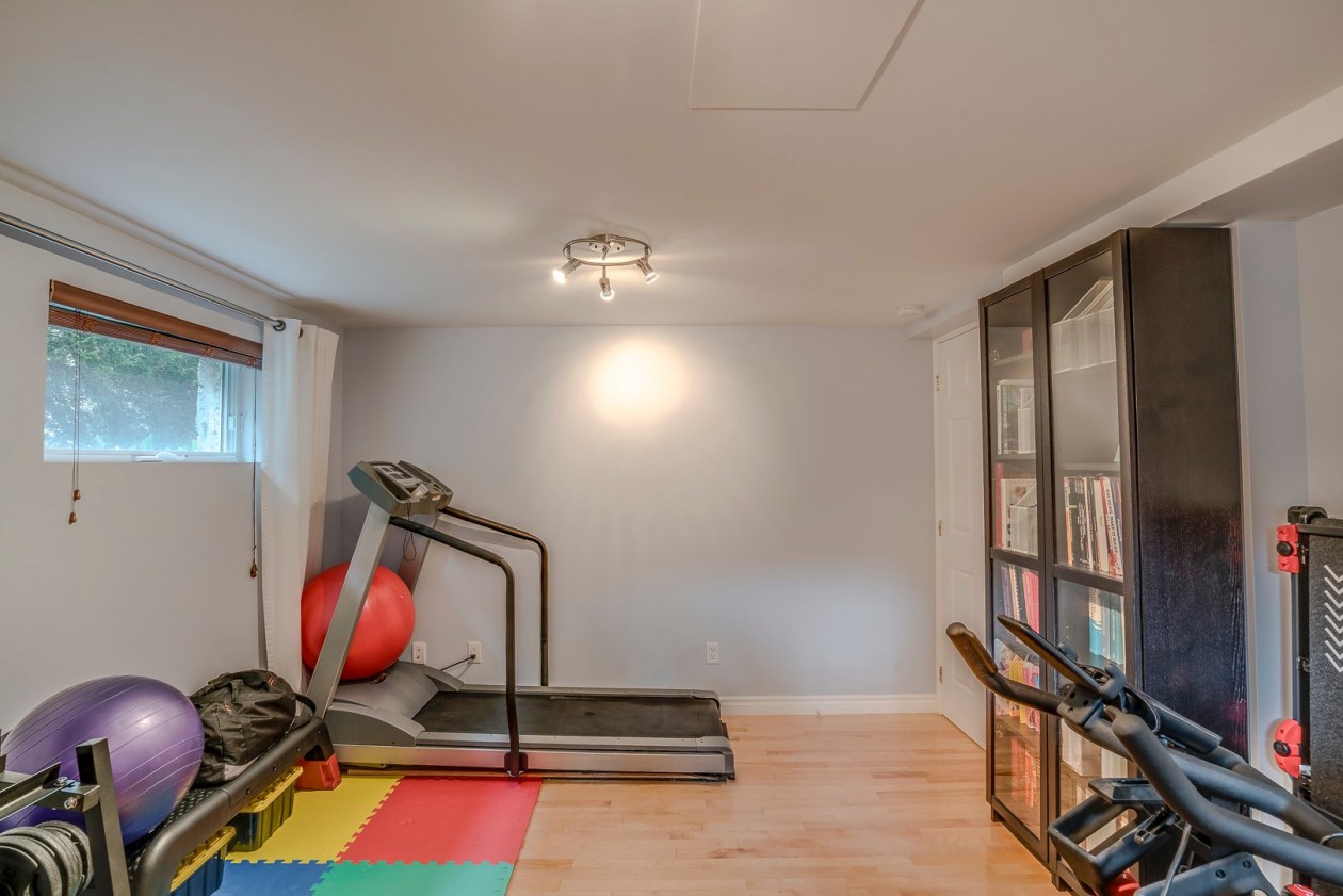Salle familiale — 878, Rue Rochette, Québec (Sainte-Foy/Sillery/Cap-Rouge), G1V4S7, Québec (Sainte-Foy/Sillery/Cap-Rouge)