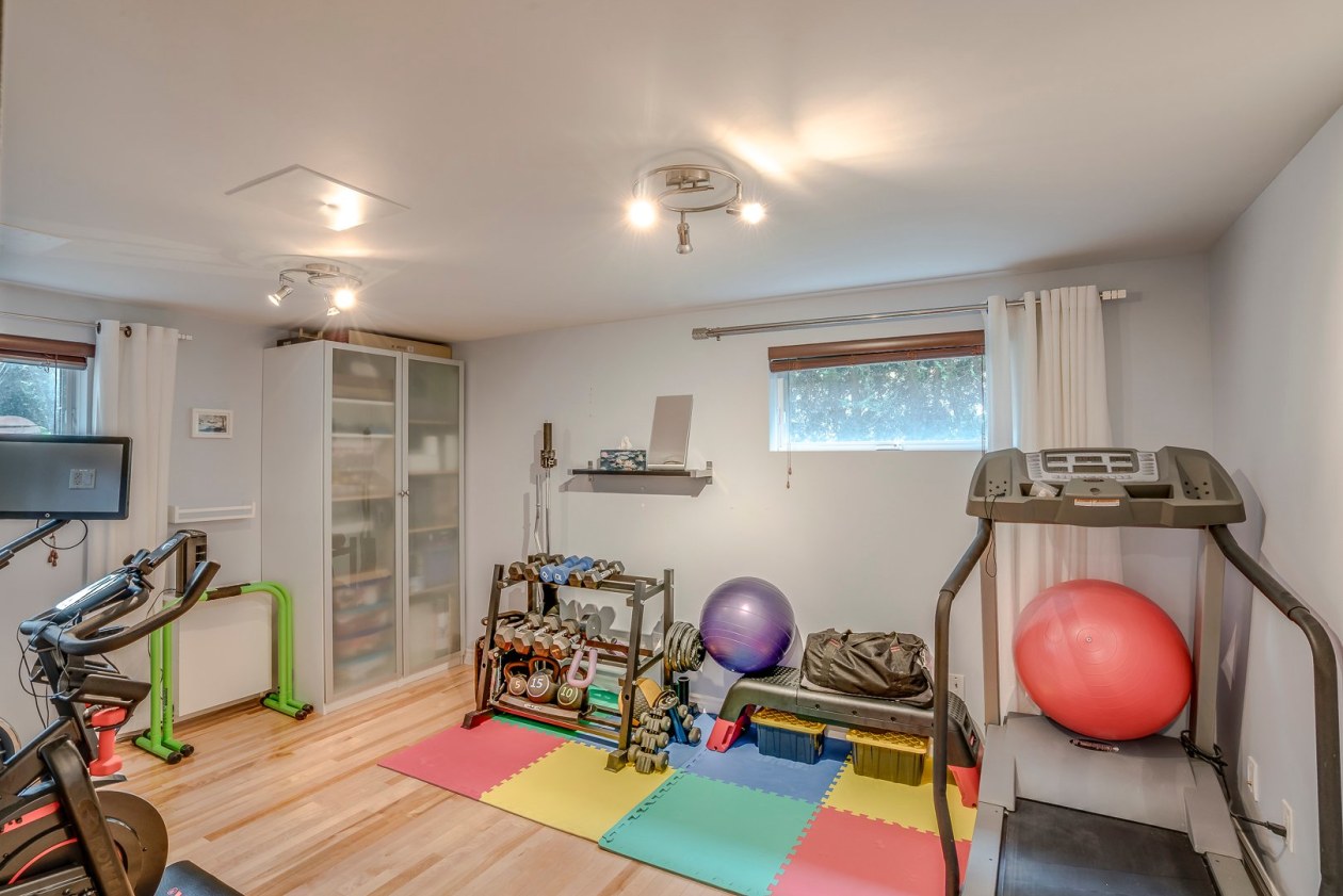 Salle familiale — 878, Rue Rochette, Québec (Sainte-Foy/Sillery/Cap-Rouge), G1V4S7, Québec (Sainte-Foy/Sillery/Cap-Rouge)