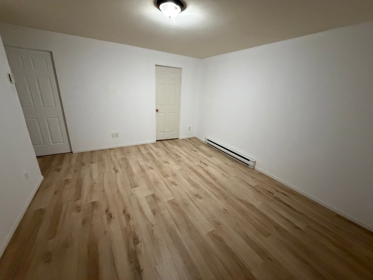 Salle familiale — 750, Rue des Goélands, Saguenay (Chicoutimi), G7H7P8, Saguenay (Chicoutimi)