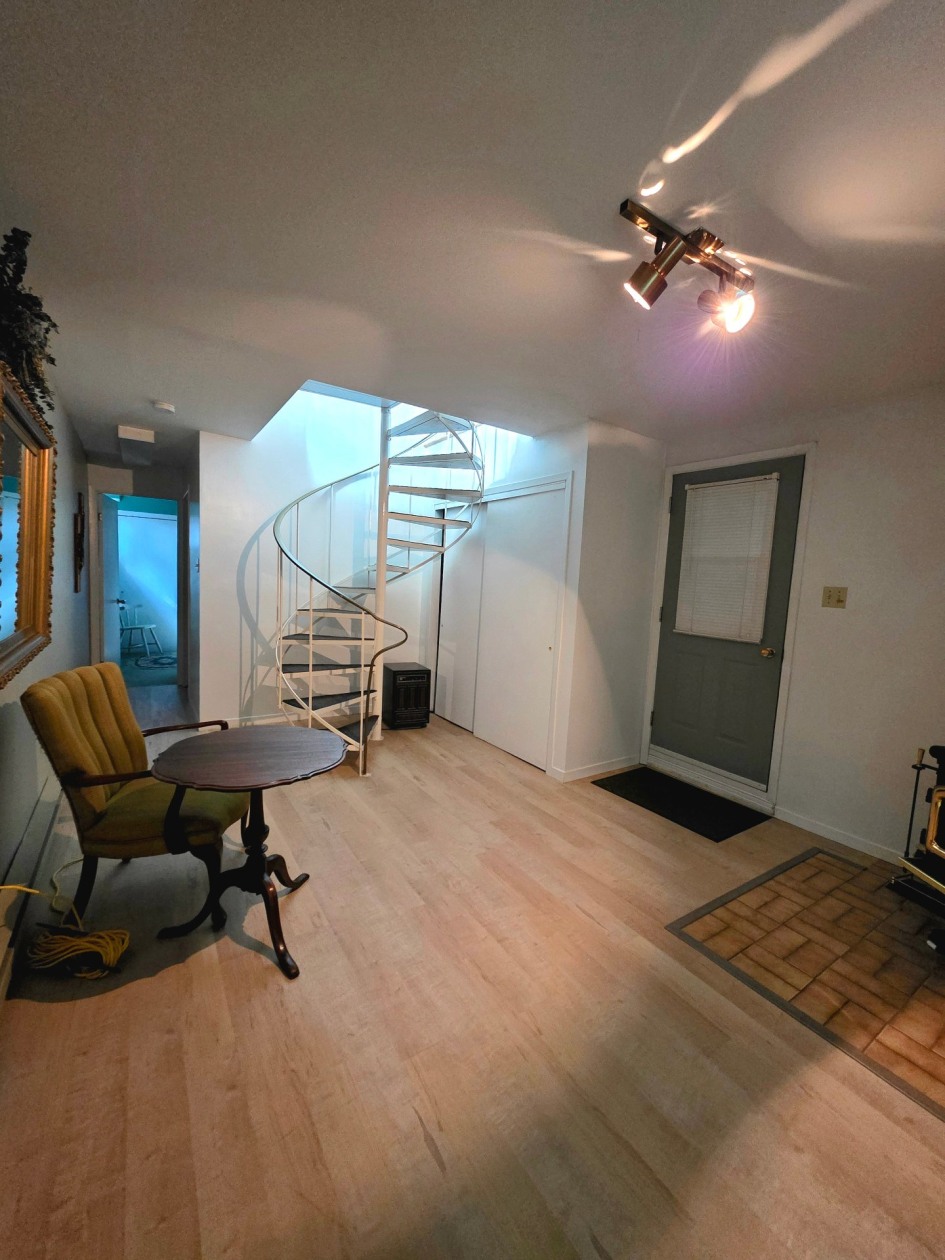 Salle familiale — 1254, Ch. de Price, Mont-Joli, G5H3K6, Mont-Joli