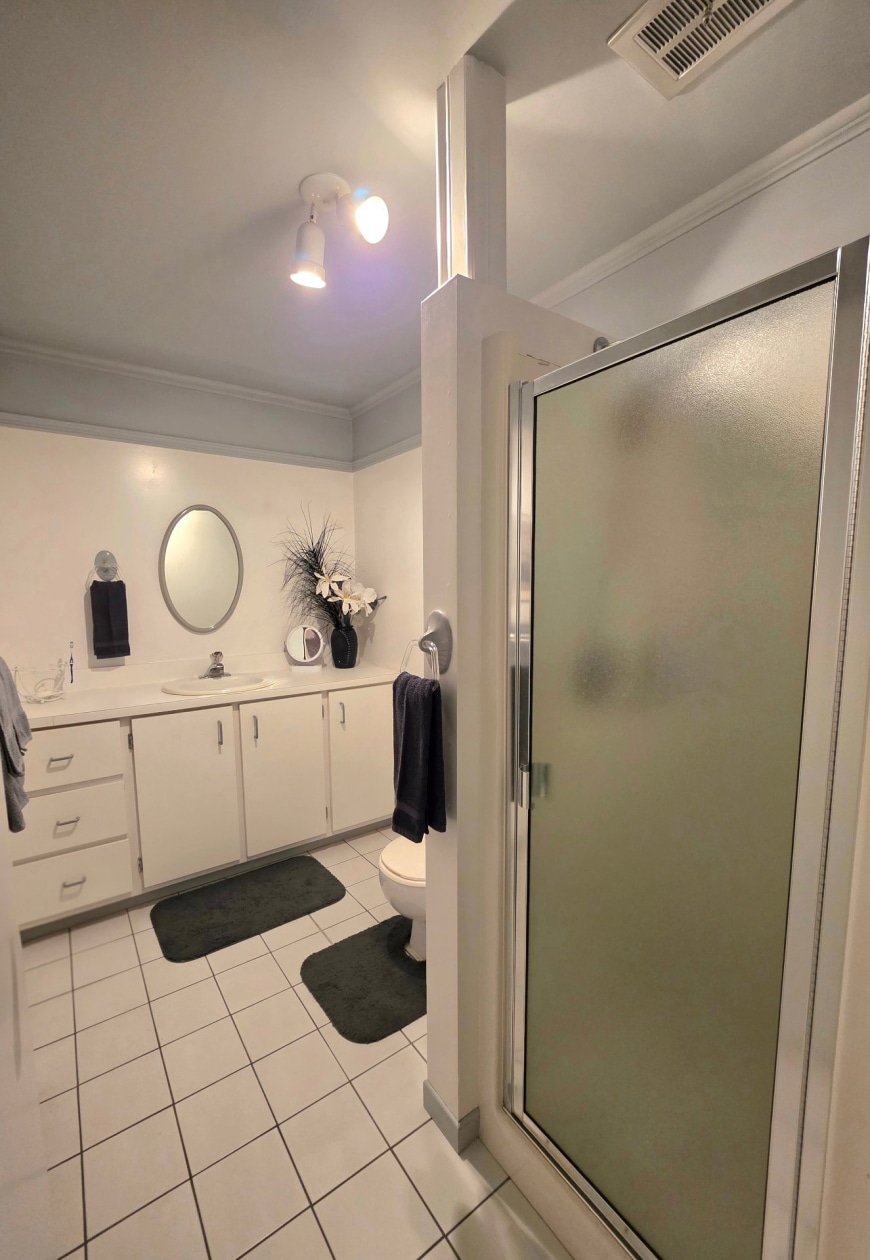 Salle de bains — 1254, Ch. de Price, Mont-Joli, G5H3K6, Mont-Joli