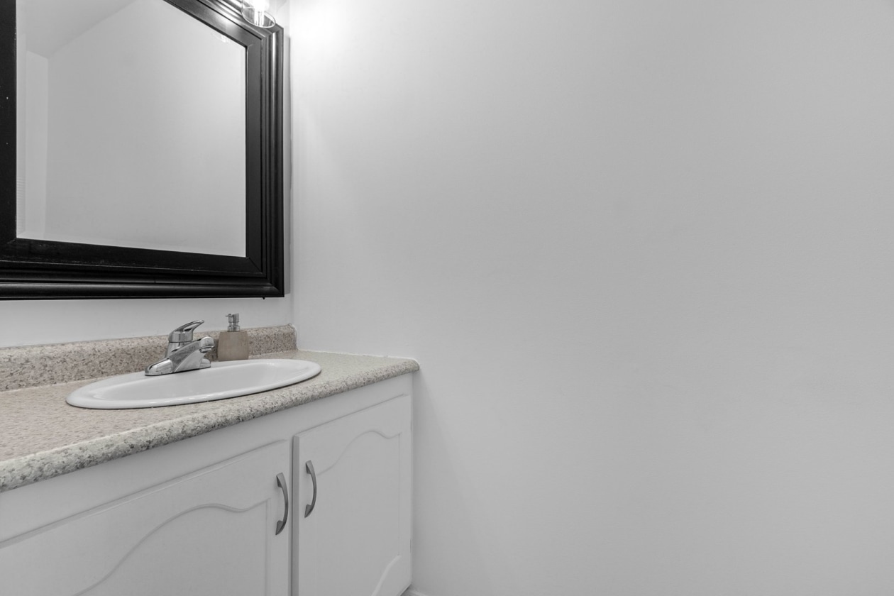 Salle d'eau — 590, Rue De Joinville, Québec (Les Rivières), G1P4C1, Québec (Les Rivières)