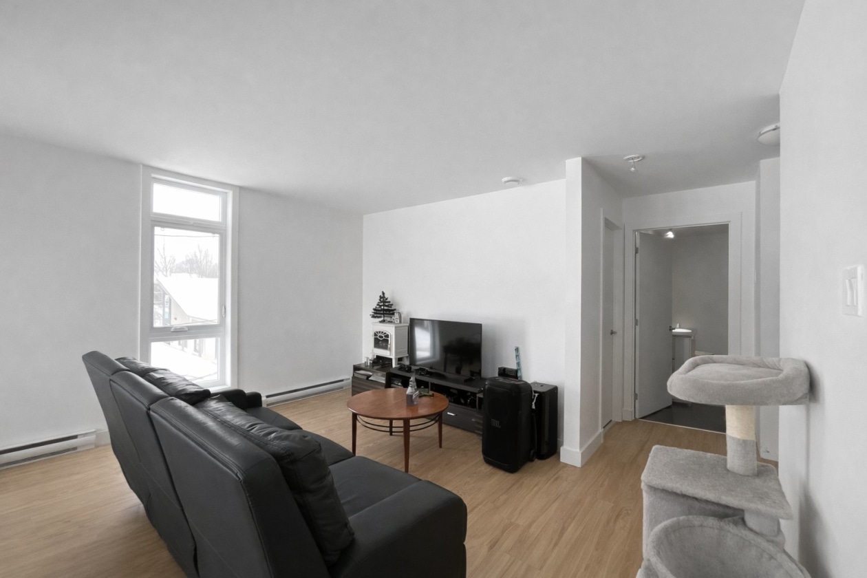 1810, Boul. Pie-XI N. — photo 3