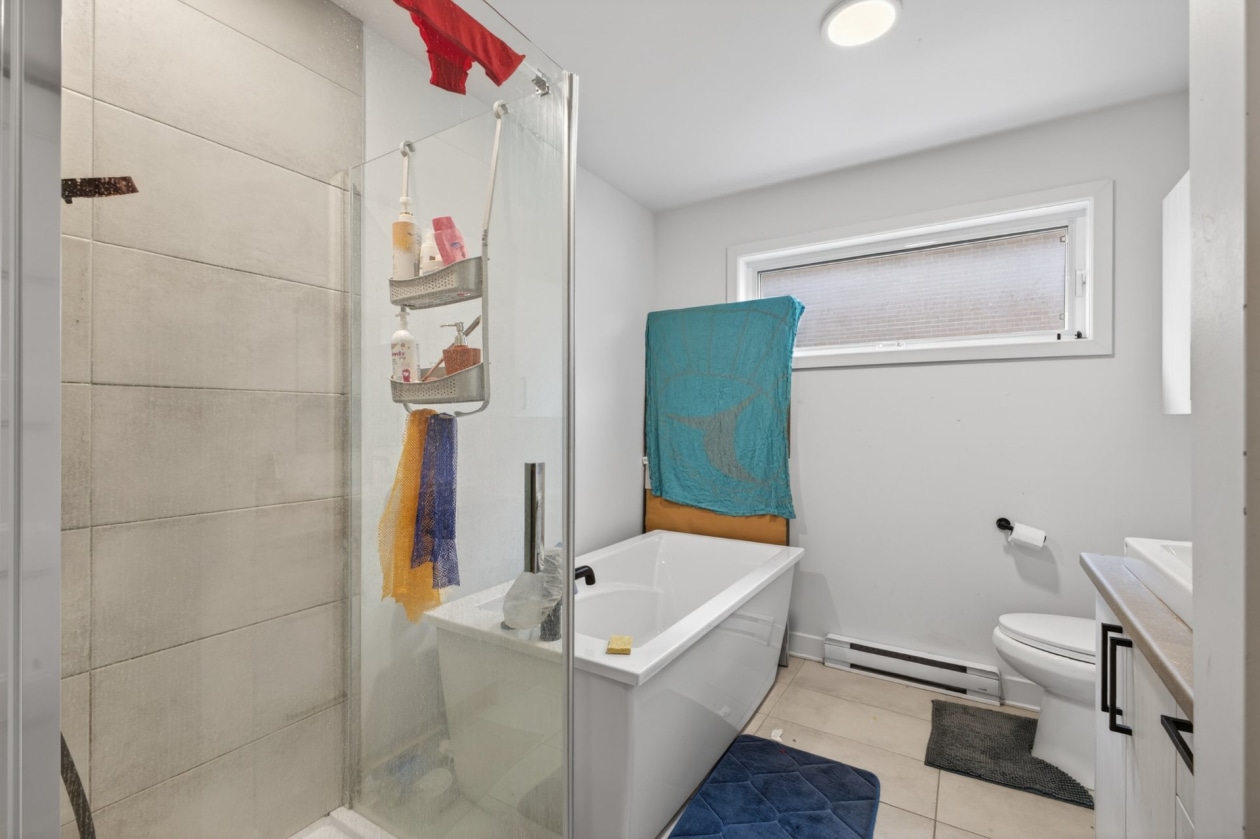 Salle de bains — 519, Rue Ste-Hélène, Longueuil (Le Vieux-Longueuil), J4K3R5, Longueuil (Le Vieux-Longueuil)