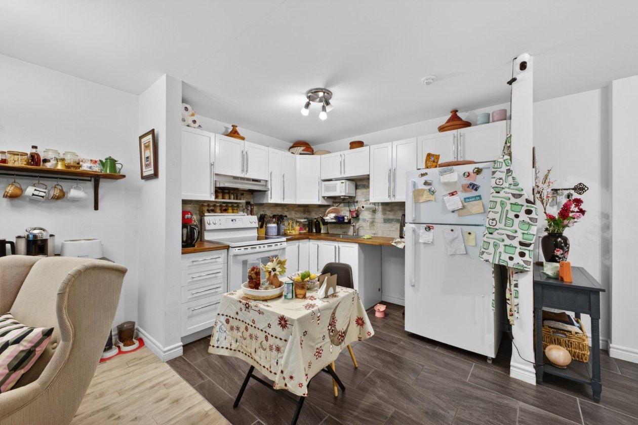 Photo 6 — 1370, Av. Bourgogne, 107, Chambly, J2L1Y3, Chambly
