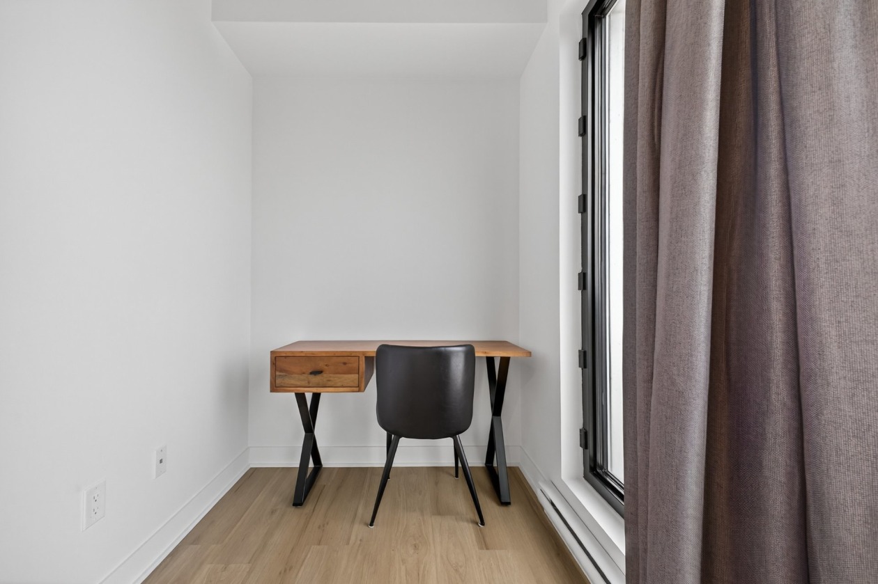 Boudoir — 2151, Rue Léger, 1101, Montréal (LaSalle), H8N0J3, Montréal (LaSalle)