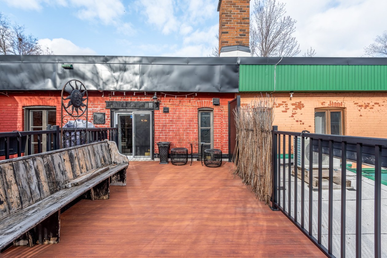 Terrasse — 3706A, Rue St-Hubert, Montréal (Le Plateau-Mont-Royal), H2L4A2, Montréal (Le Plateau-Mont-Royal)