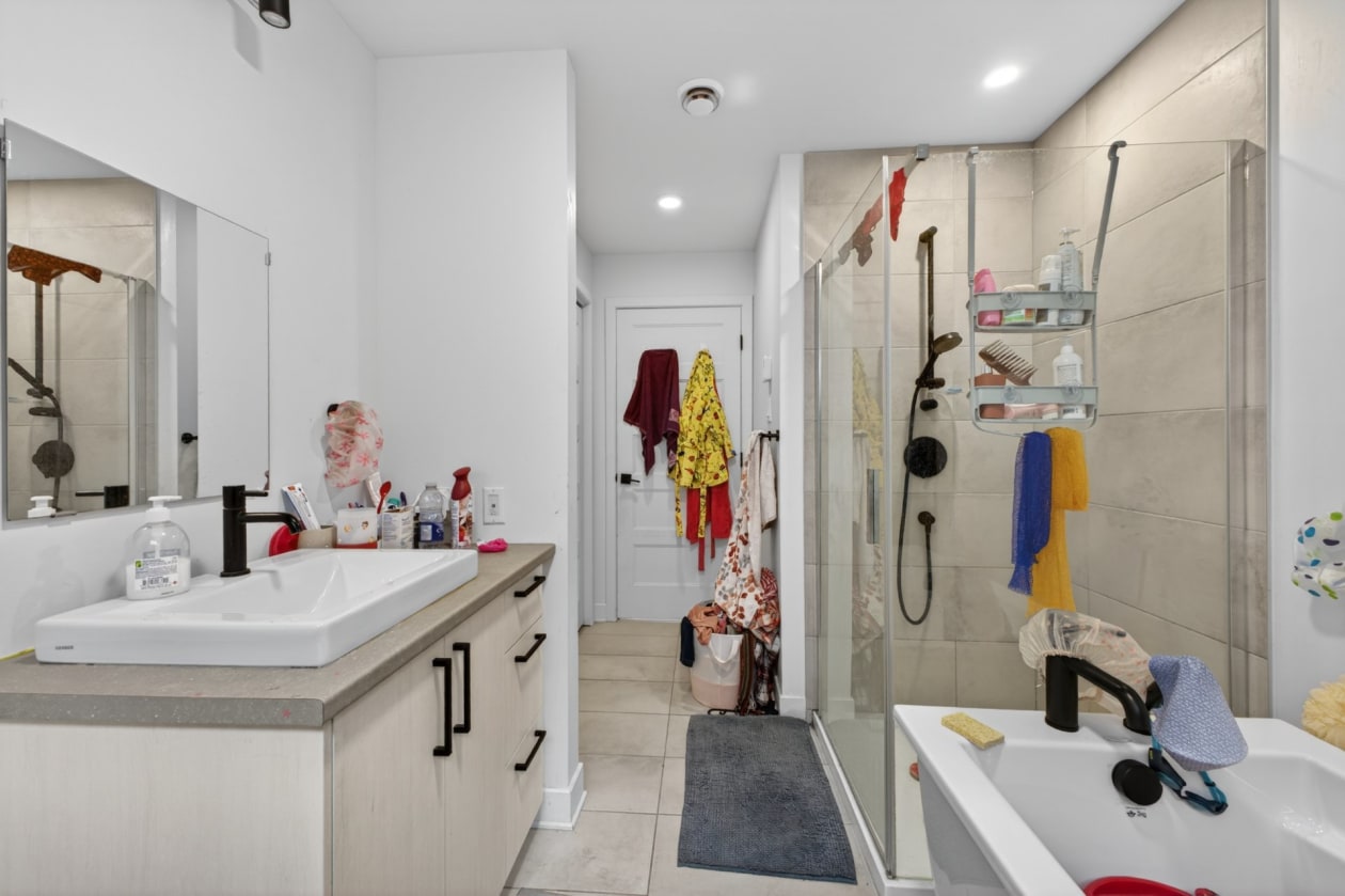 Salle de bains — 519, Rue Ste-Hélène, Longueuil (Le Vieux-Longueuil), J4K3R5, Longueuil (Le Vieux-Longueuil)