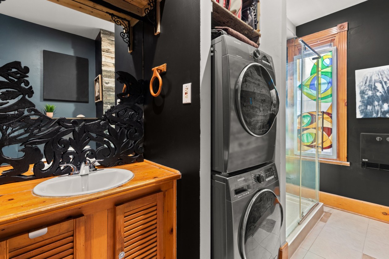 Salle de bains — 3706A, Rue St-Hubert, Montréal (Le Plateau-Mont-Royal), H2L4A2, Montréal (Le Plateau-Mont-Royal)
