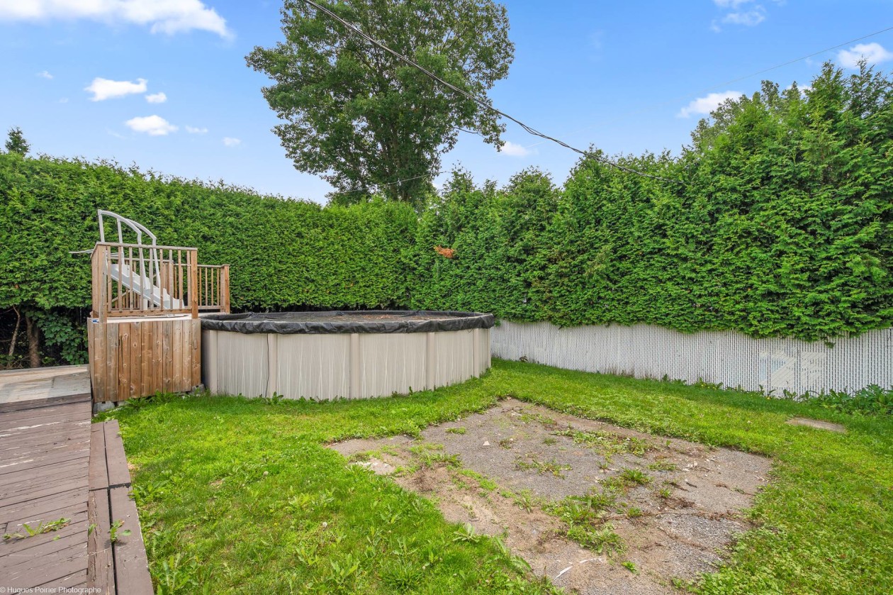 Piscine — 12, Rue Chapdelaine, Saint-Charles-Borromée, J6E6P3, Saint-Charles-Borromée