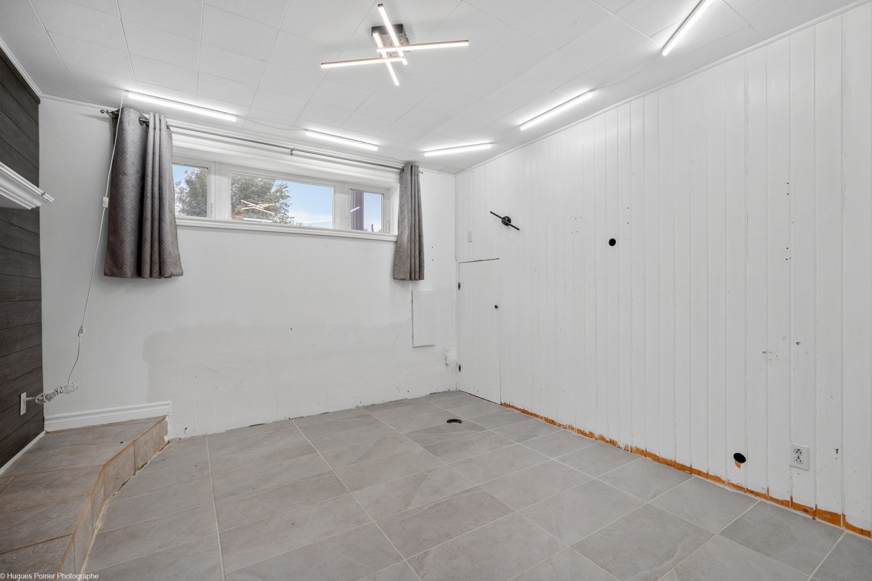 Bureau — 12, Rue Chapdelaine, Saint-Charles-Borromée, J6E6P3, Saint-Charles-Borromée