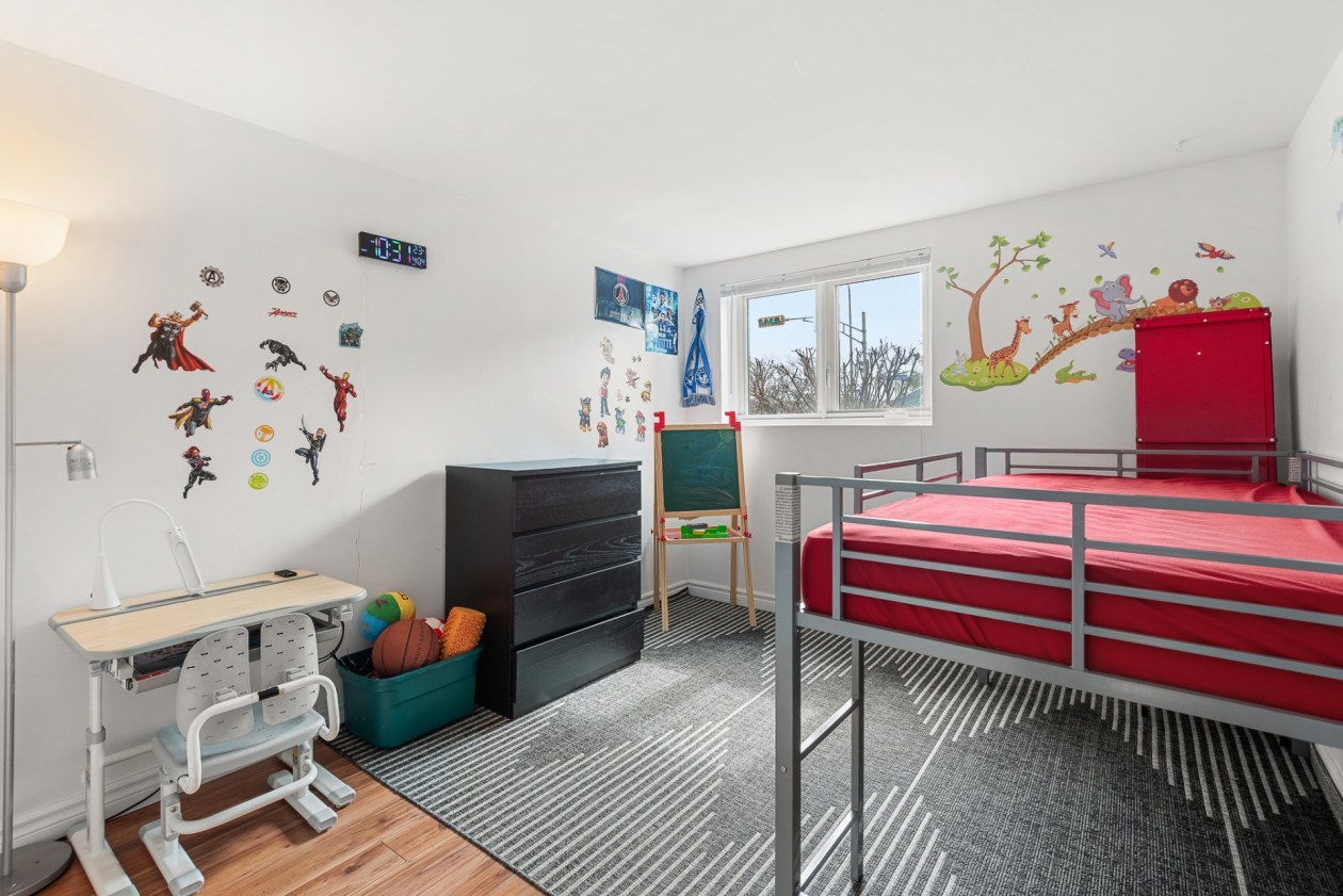 Chambre à coucher — 3020, Rue Joseph-Hardy, 1, Longueuil (Saint-Hubert), J3Y9J6, Longueuil (Saint-Hubert)