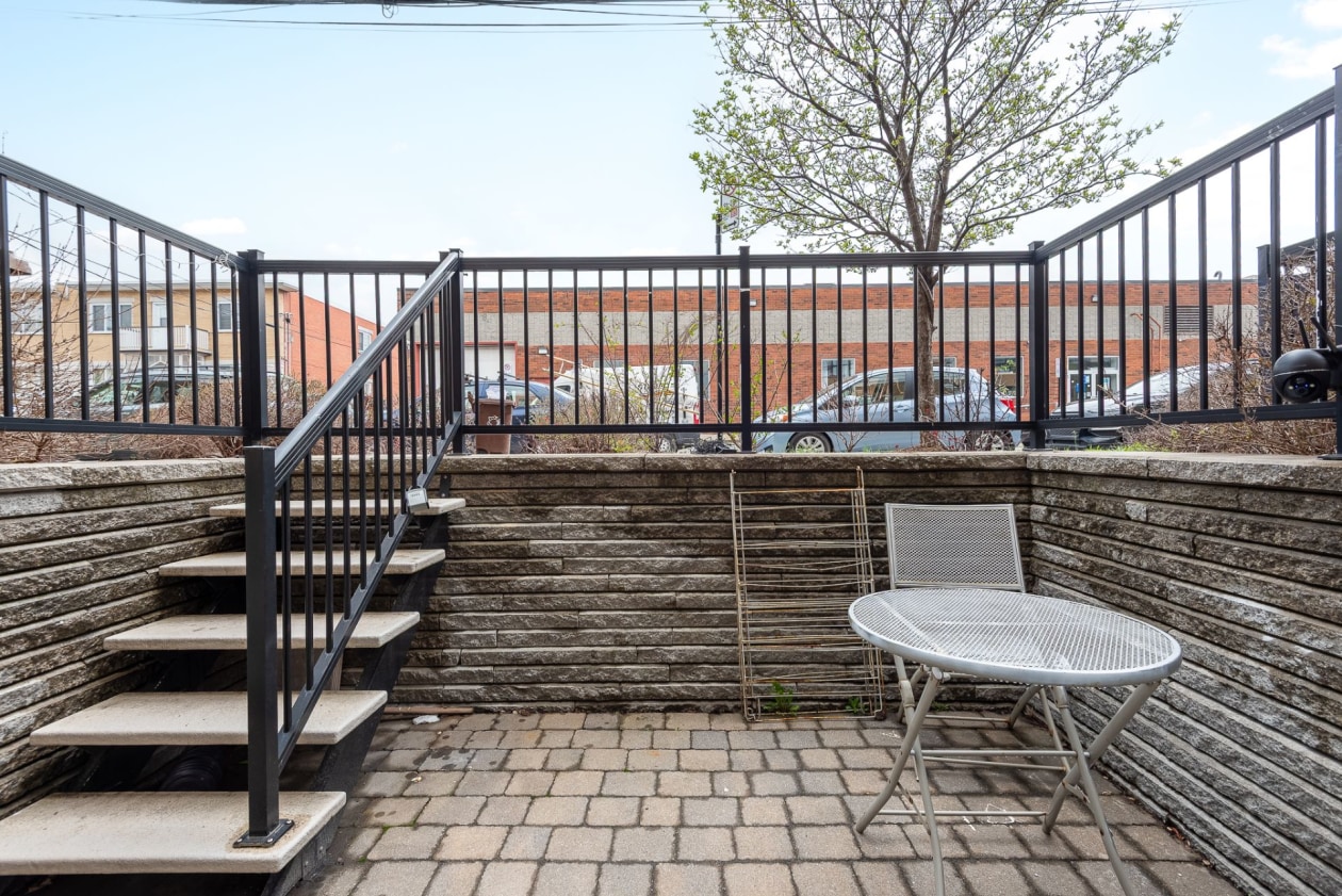 Terrasse — 7637, Av. Léonard-De Vinci, 1, Montréal (Villeray/Saint-Michel/Parc-Extension), H2A2N6, Montréal (Villeray/Saint-Michel/Parc-Extension)