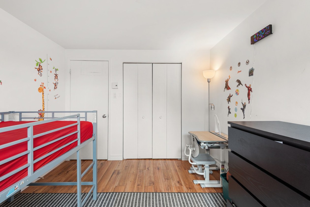 Chambre à coucher — 3020, Rue Joseph-Hardy, 1, Longueuil (Saint-Hubert), J3Y9J6, Longueuil (Saint-Hubert)