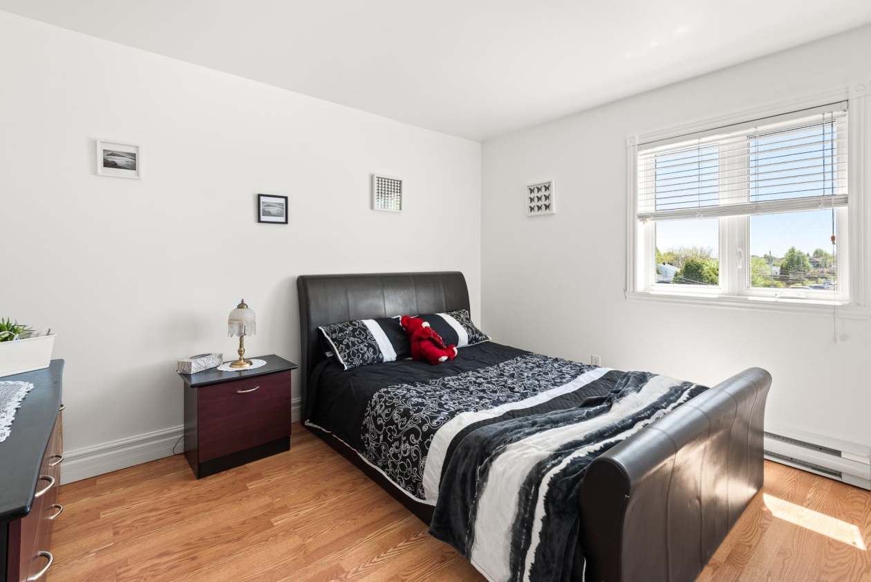 Chambre à coucher — 1240, Boul. Iberville, 202, Repentigny (Repentigny), J5Y3T1, Repentigny (Repentigny)