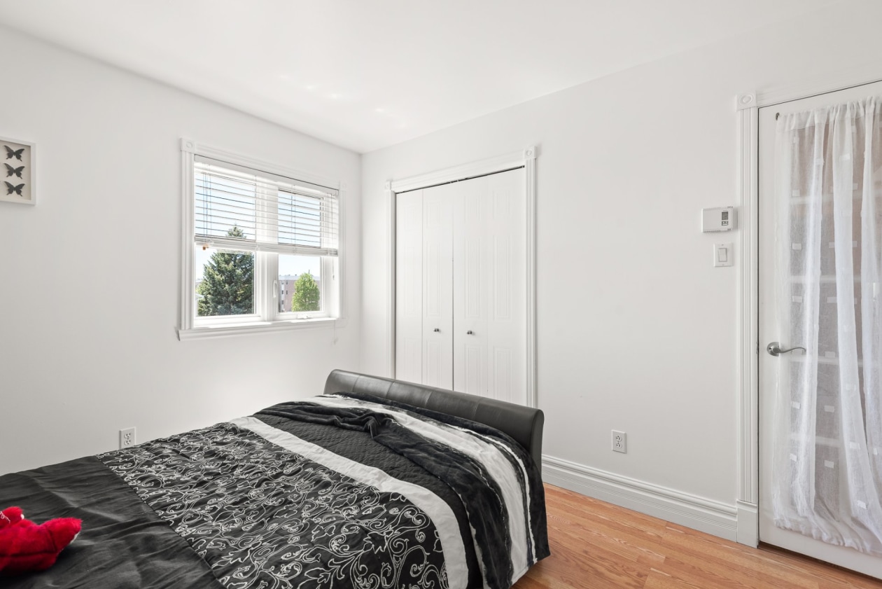 Chambre à coucher — 1240, Boul. Iberville, 202, Repentigny (Repentigny), J5Y3T1, Repentigny (Repentigny)