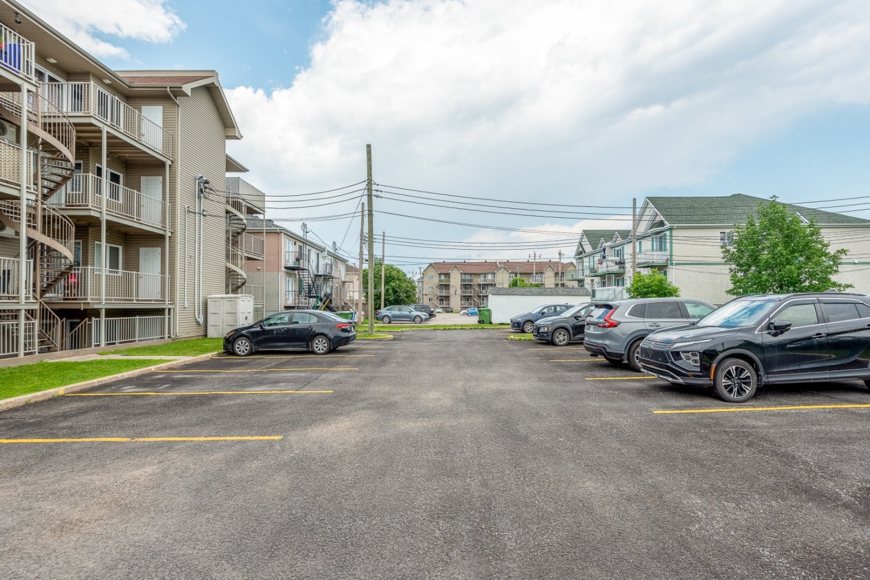 Photo 40 — 15858, Rue Victoria, Montréal (Rivière-des-Prairies/Pointe-aux-Trembles), H1A0A9, Montréal (Rivière-des-Prairies/Pointe-aux-Trembles)