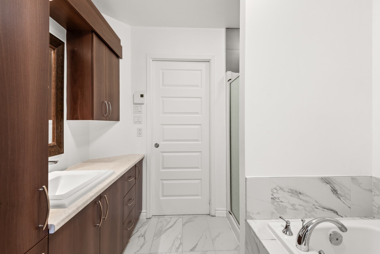 Salle de bains — 705, Rue Marguerite, Saint-Lin/Laurentides, J5M0C6, Saint-Lin/Laurentides