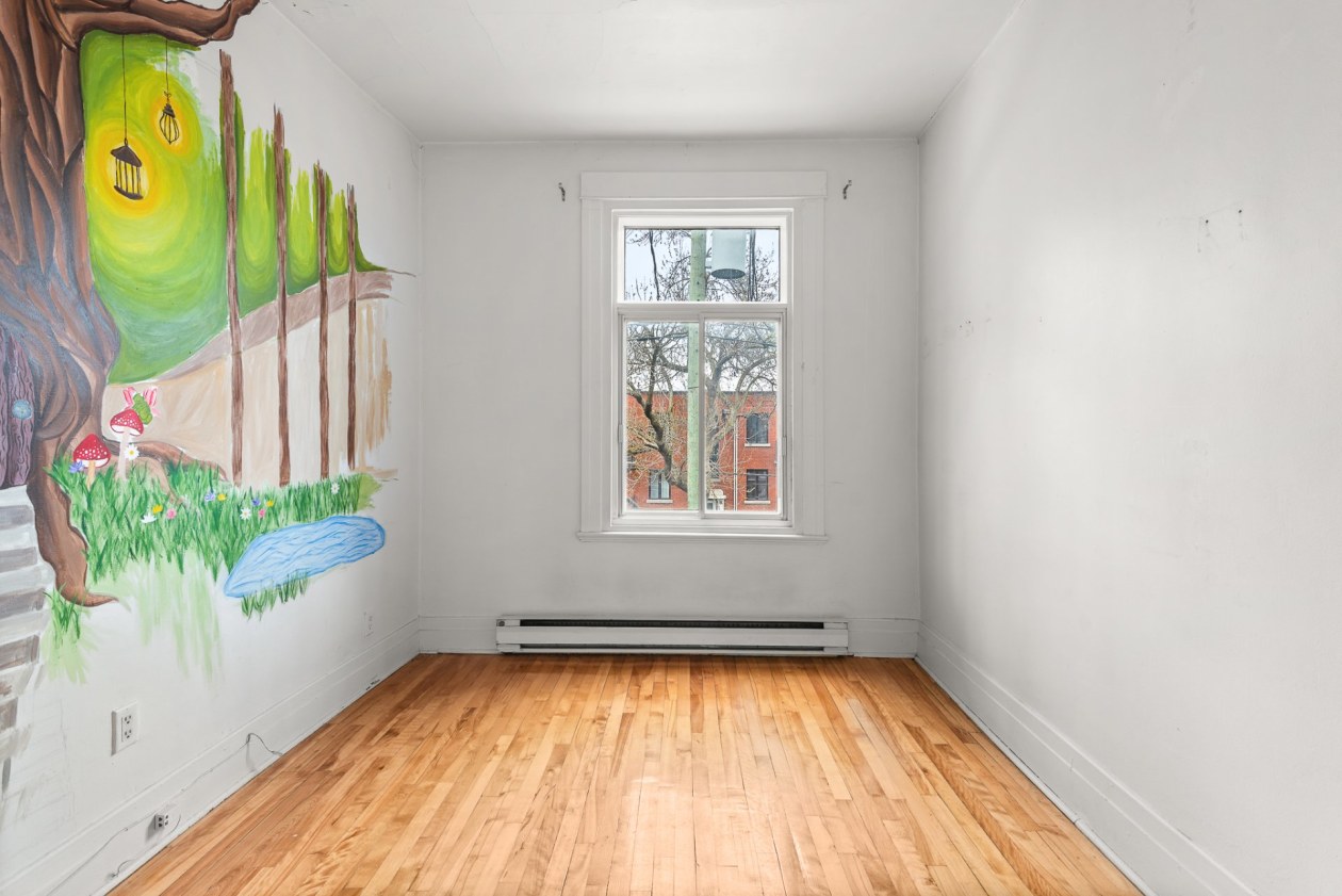 Chambre à coucher — 2680 - 2680A, Av. d'Orléans, Montréal (Mercier/Hochelaga-Maisonneuve), H1W3S5, Montréal (Mercier/Hochelaga-Maisonneuve)