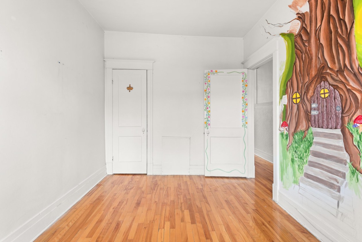 Chambre à coucher — 2680 - 2680A, Av. d'Orléans, Montréal (Mercier/Hochelaga-Maisonneuve), H1W3S5, Montréal (Mercier/Hochelaga-Maisonneuve)