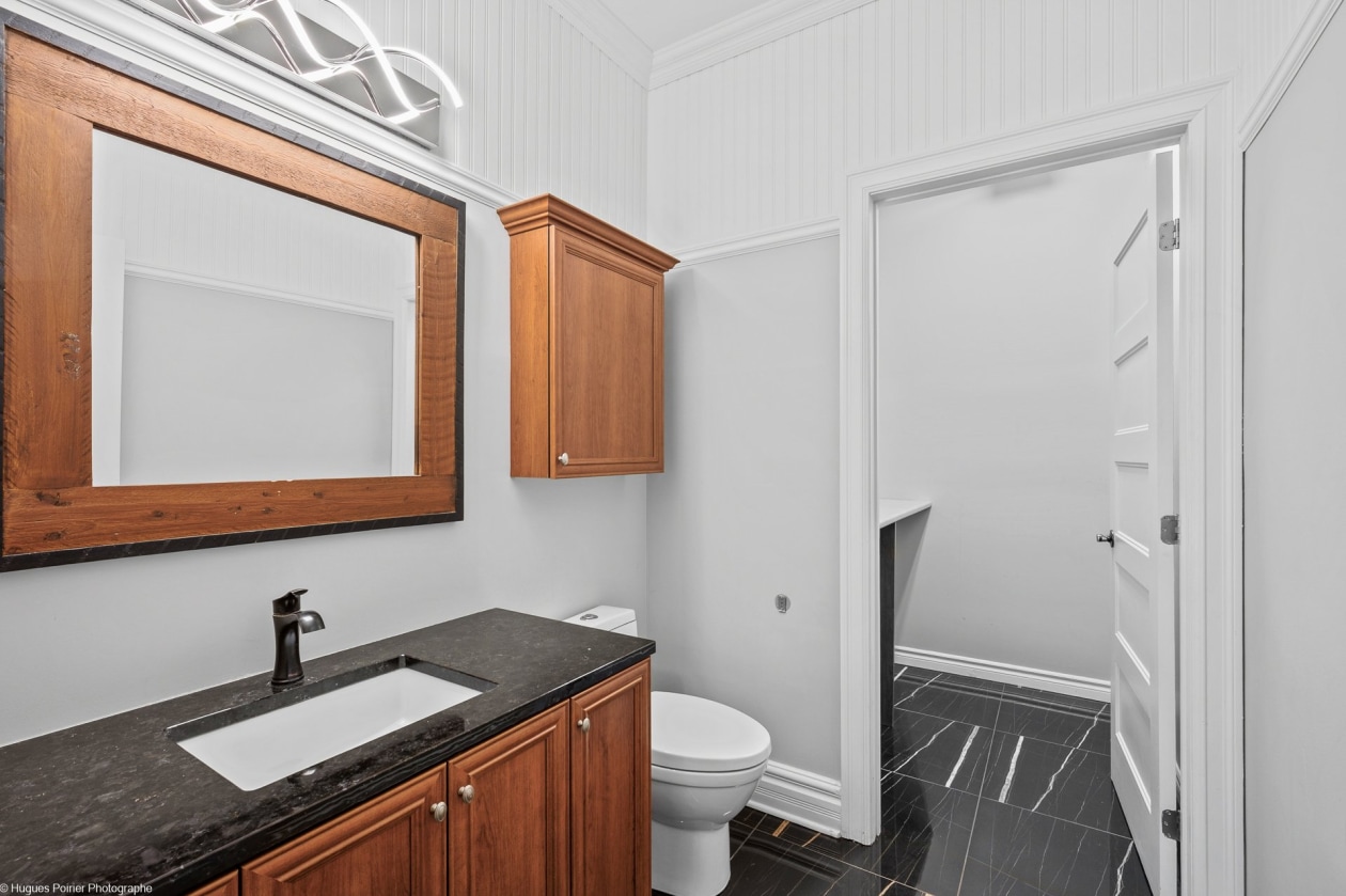 Salle de lavage — 249 - 249A, Rue Ludger-Duvernay, Varennes, J3X1W6, Varennes