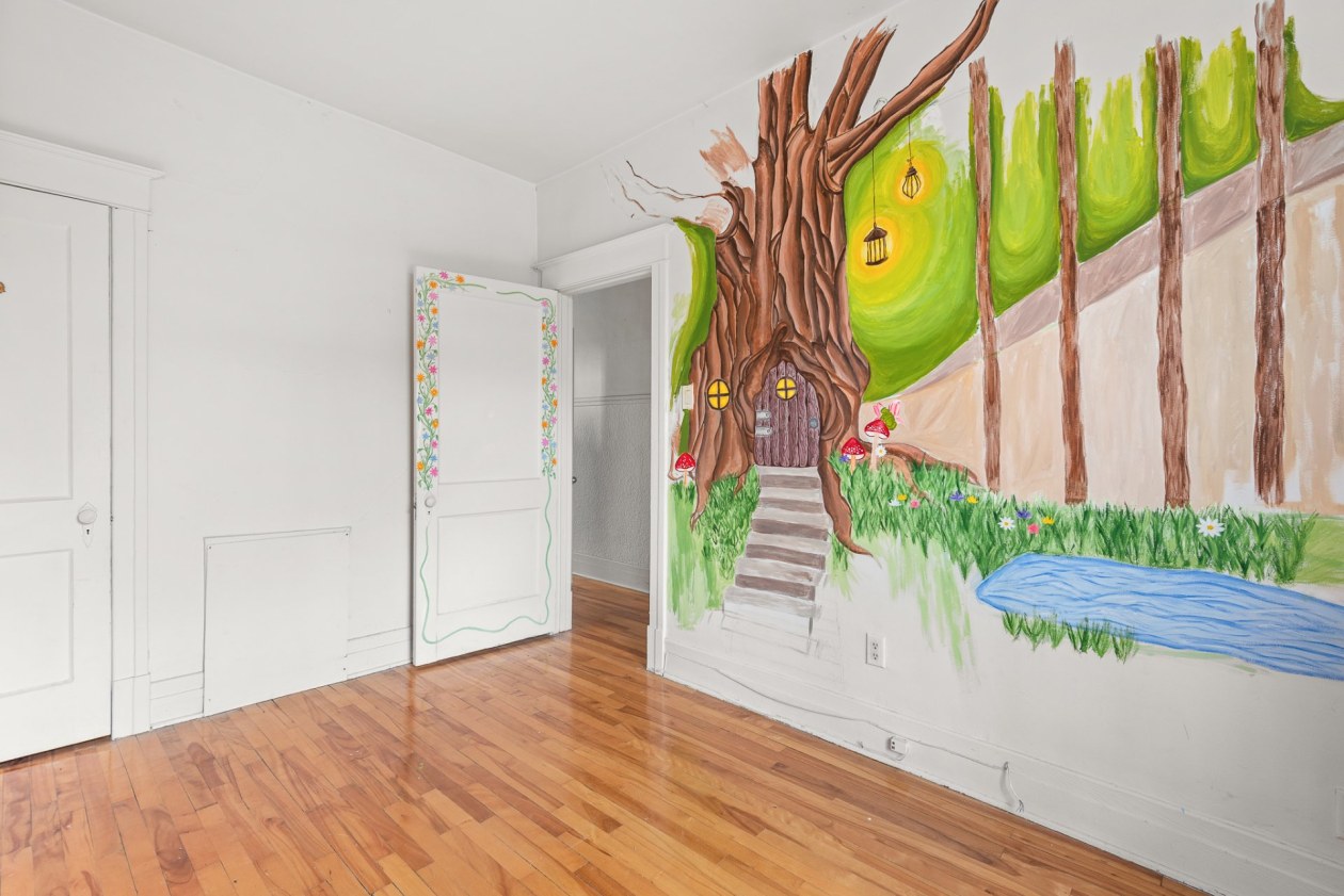 Chambre à coucher — 2680 - 2680A, Av. d'Orléans, Montréal (Mercier/Hochelaga-Maisonneuve), H1W3S5, Montréal (Mercier/Hochelaga-Maisonneuve)