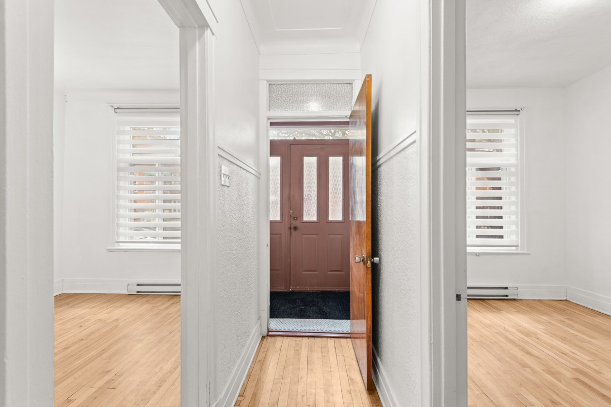 Corridor — 2680 - 2680A, Av. d'Orléans, Montréal (Mercier/Hochelaga-Maisonneuve), H1W3S5, Montréal (Mercier/Hochelaga-Maisonneuve)