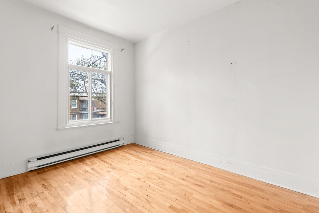 Chambre à coucher — 2680 - 2680A, Av. d'Orléans, Montréal (Mercier/Hochelaga-Maisonneuve), H1W3S5, Montréal (Mercier/Hochelaga-Maisonneuve)