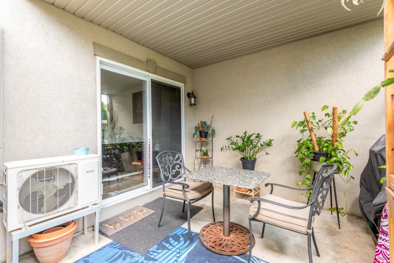 Terrasse — 8035, Boul. Lévesque E., 102, Laval (Duvernay), H7A4J6, Laval (Duvernay)