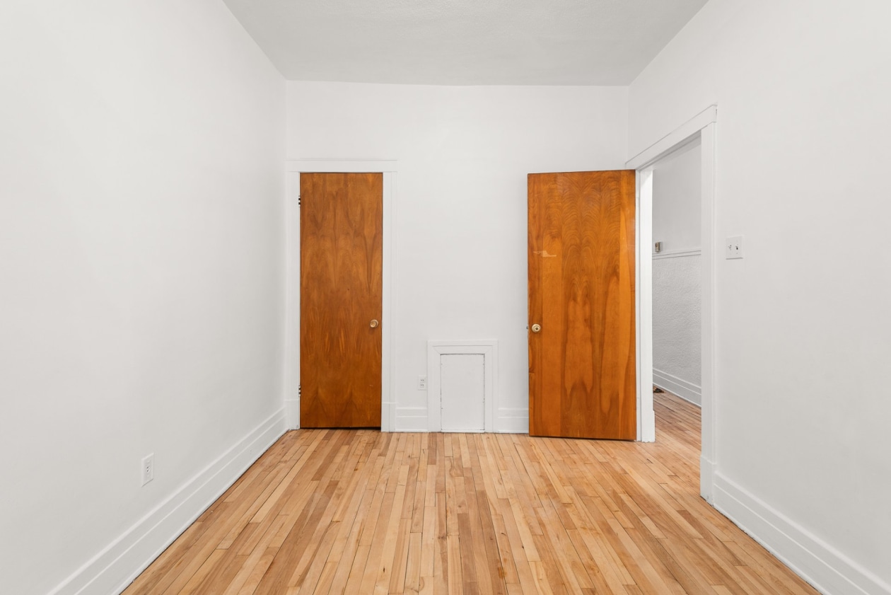 Chambre à coucher — 2680 - 2680A, Av. d'Orléans, Montréal (Mercier/Hochelaga-Maisonneuve), H1W3S5, Montréal (Mercier/Hochelaga-Maisonneuve)