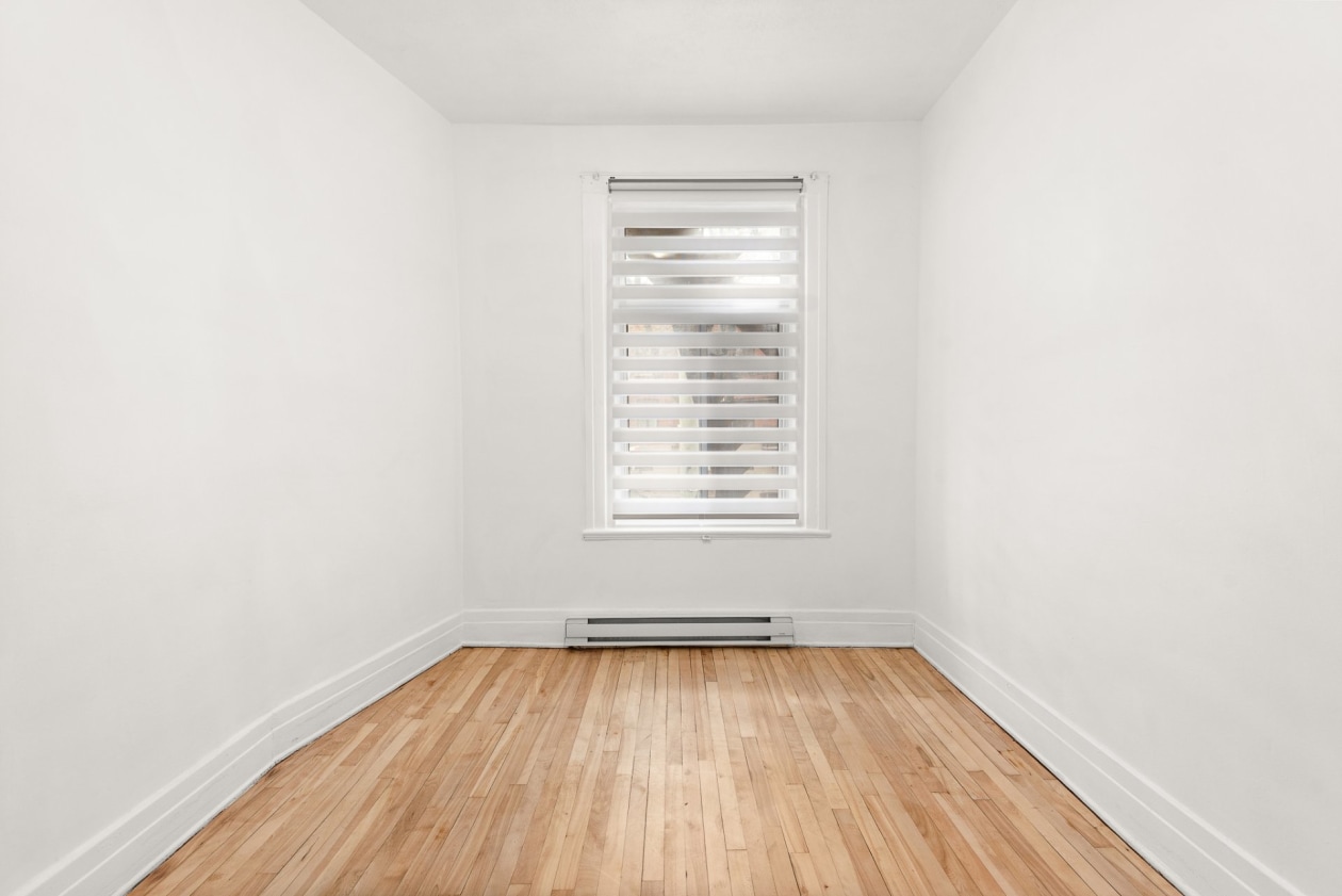 Chambre à coucher — 2680 - 2680A, Av. d'Orléans, Montréal (Mercier/Hochelaga-Maisonneuve), H1W3S5, Montréal (Mercier/Hochelaga-Maisonneuve)