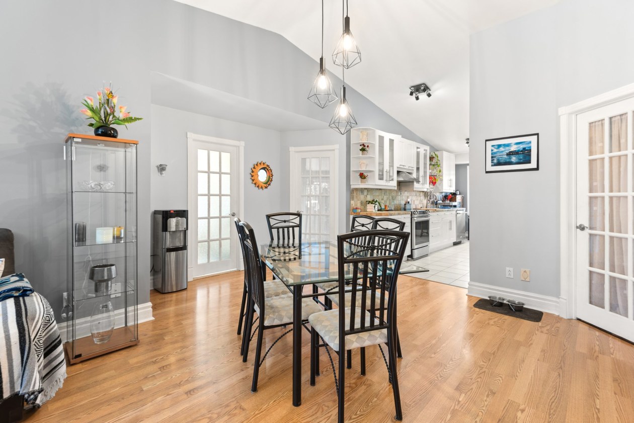 Salle à manger — 1240, Boul. Iberville, 202, Repentigny (Repentigny), J5Y3T1, Repentigny (Repentigny)
