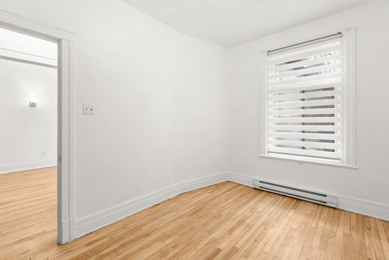 Chambre à coucher — 2680 - 2680A, Av. d'Orléans, Montréal (Mercier/Hochelaga-Maisonneuve), H1W3S5, Montréal (Mercier/Hochelaga-Maisonneuve)