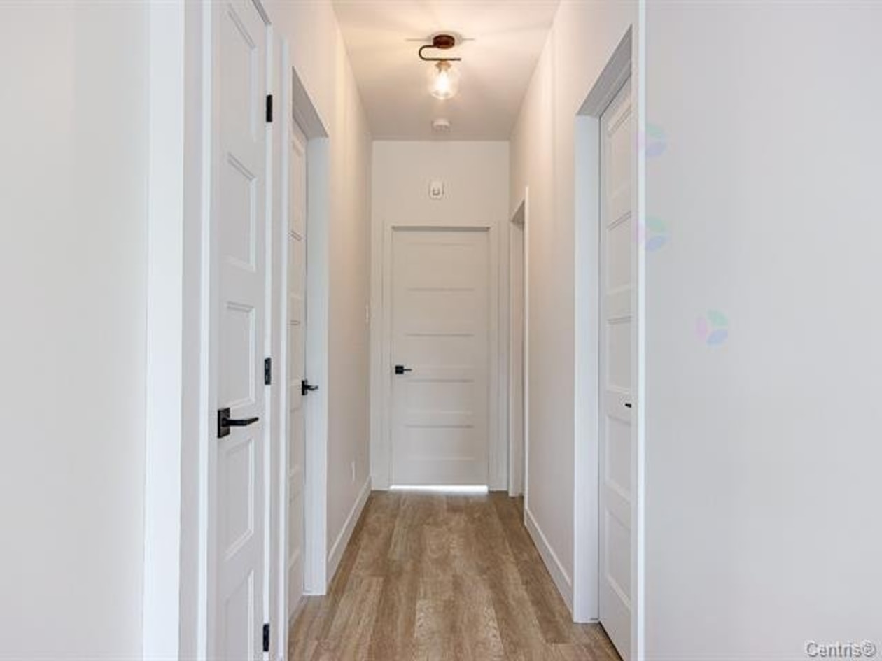 Corridor — 175, Rue de Toronto, 101, Cowansville, J2K3H3, Cowansville