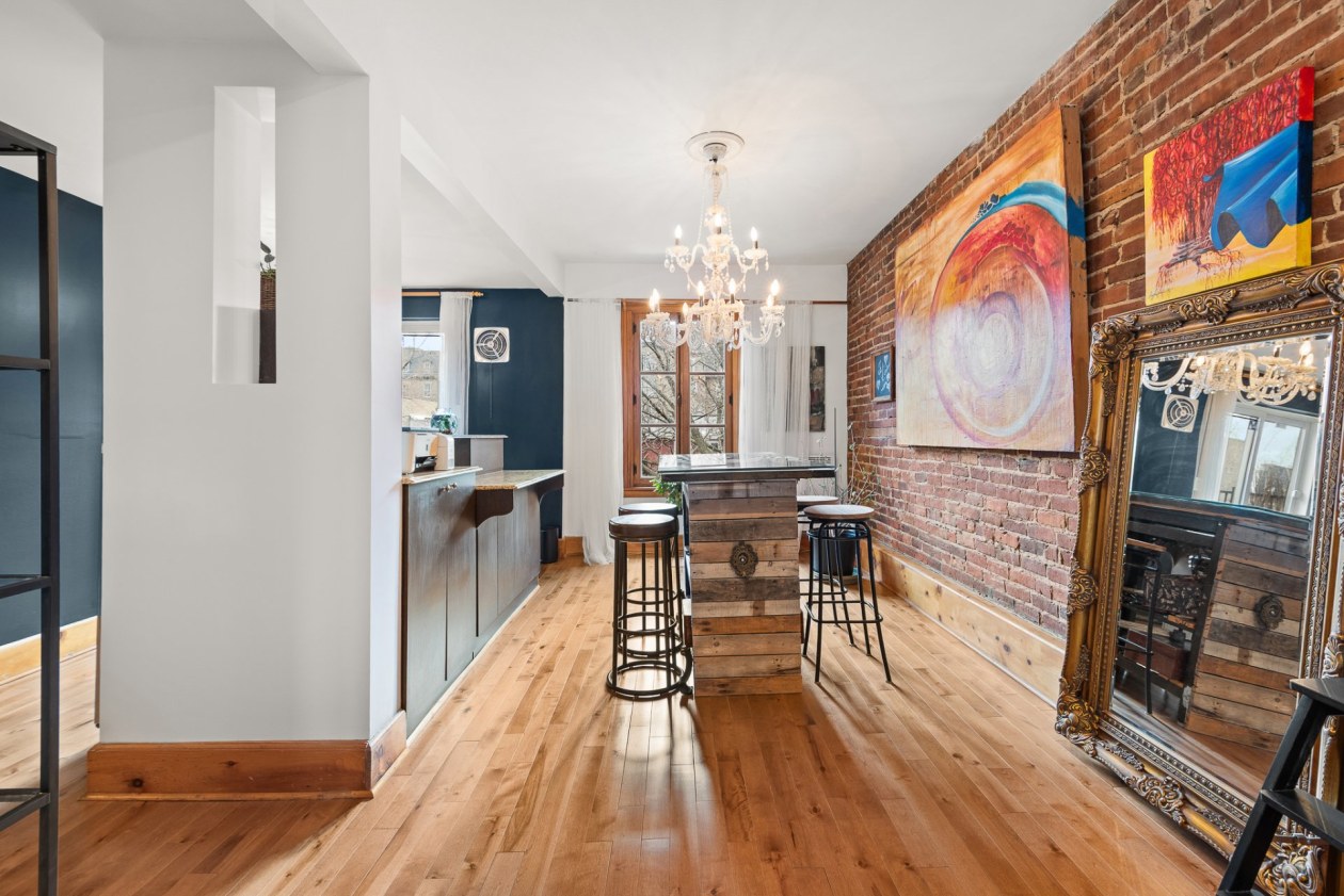 Salle à manger — 3706A, Rue St-Hubert, Montréal (Le Plateau-Mont-Royal), H2L4A2, Montréal (Le Plateau-Mont-Royal)