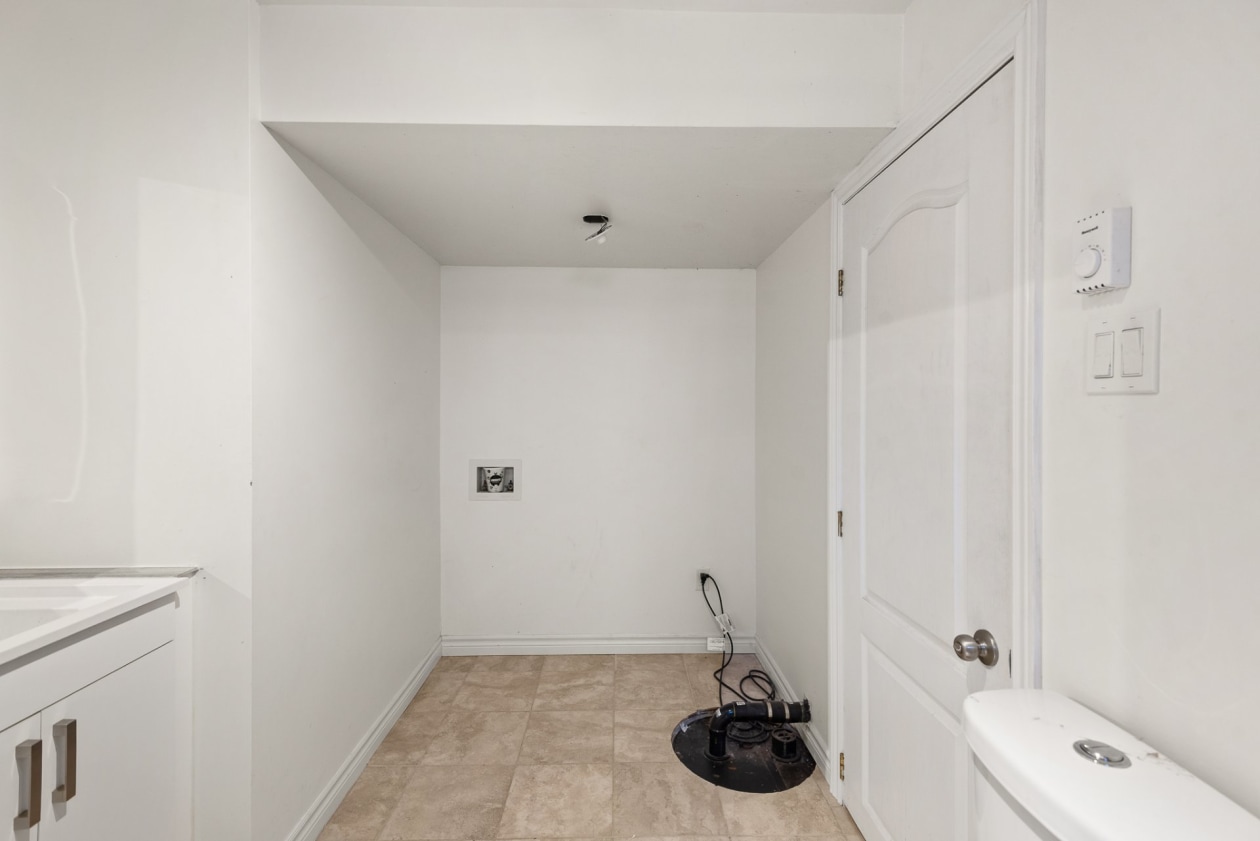 Salle de bains — 665Z, Rue Vincent-Sicari, Sainte-Julienne, J0K2T0, Sainte-Julienne
