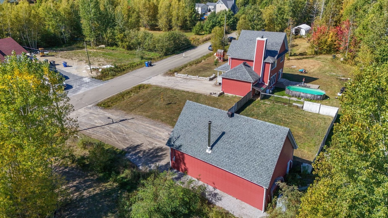 Photo aérienne — 665, Rue Vincent-Sicari, Sainte-Julienne, J0K2T0, Sainte-Julienne