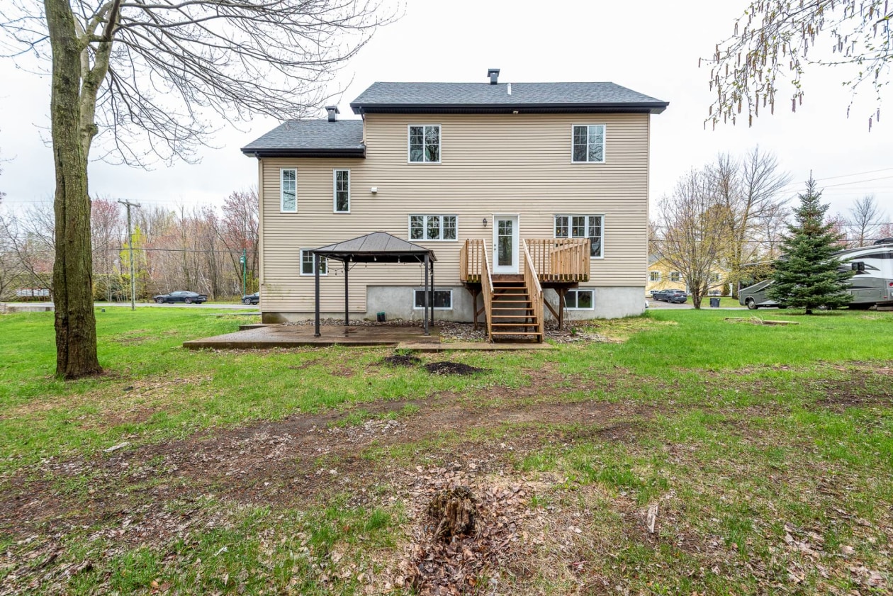Face arrière — 705, Rue Marguerite, Saint-Lin/Laurentides, J5M0C6, Saint-Lin/Laurentides