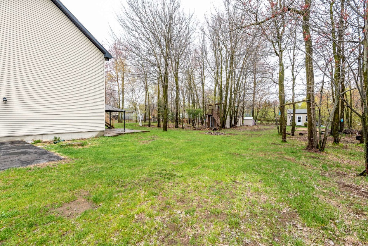 Cour — 705, Rue Marguerite, Saint-Lin/Laurentides, J5M0C6, Saint-Lin/Laurentides