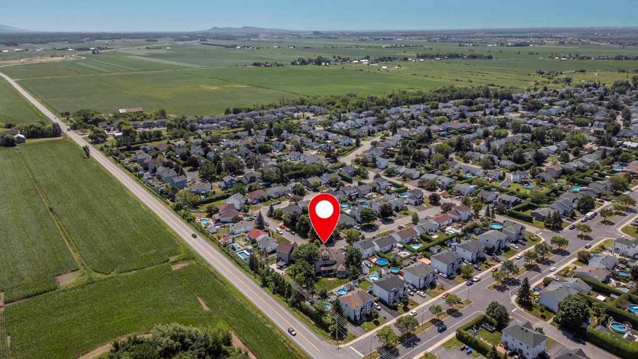 Photo aérienne — 249 - 249A, Rue Ludger-Duvernay, Varennes, J3X1W6, Varennes