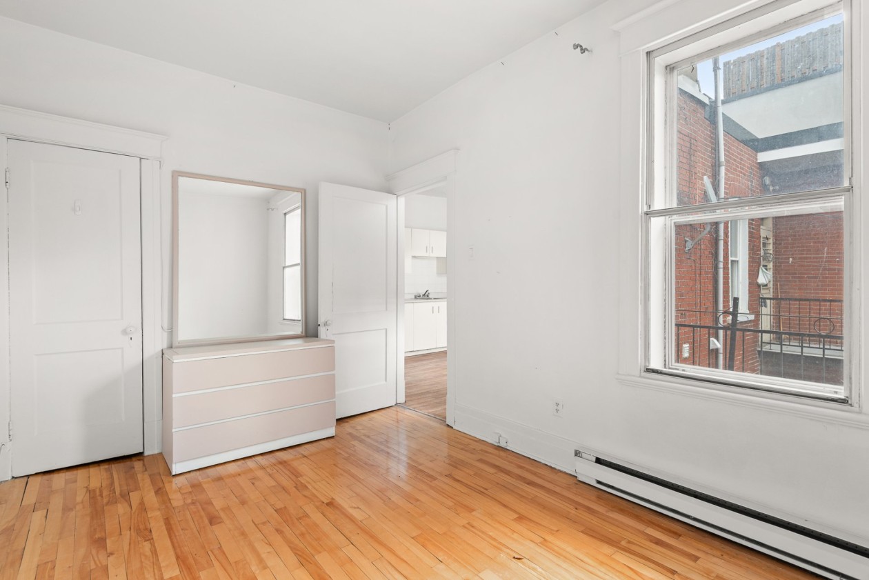 Photo 68 — 2680 - 2680A, Av. d'Orléans, Montréal (Mercier/Hochelaga-Maisonneuve), H1W3S5, Montréal (Mercier/Hochelaga-Maisonneuve)