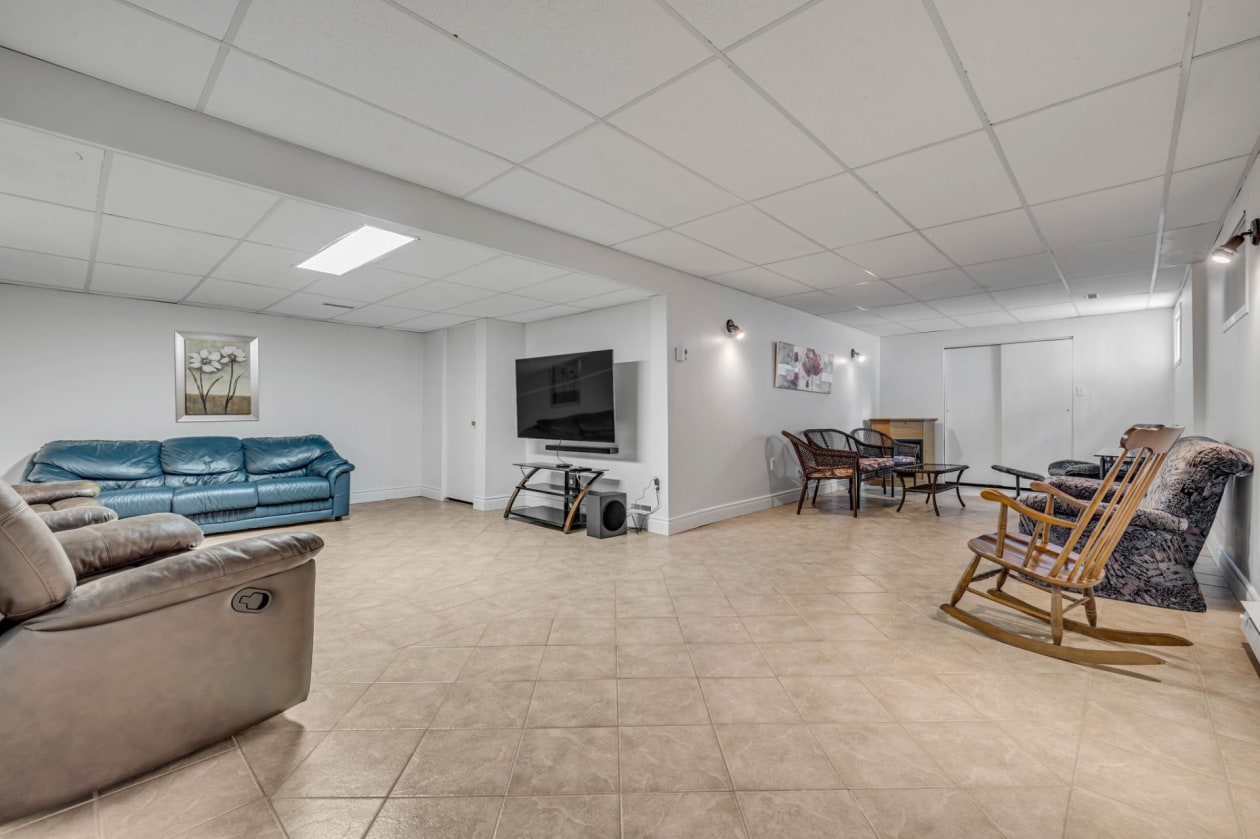 Salle familiale — 5455, Rue des Pensées, Québec (Charlesbourg ), G1G1N2, Québec (Charlesbourg )