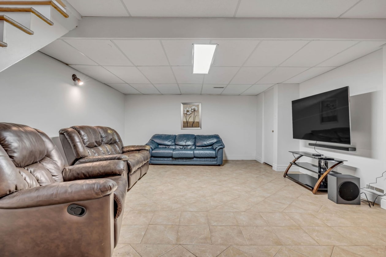Salle familiale — 5455, Rue des Pensées, Québec (Charlesbourg ), G1G1N2, Québec (Charlesbourg )
