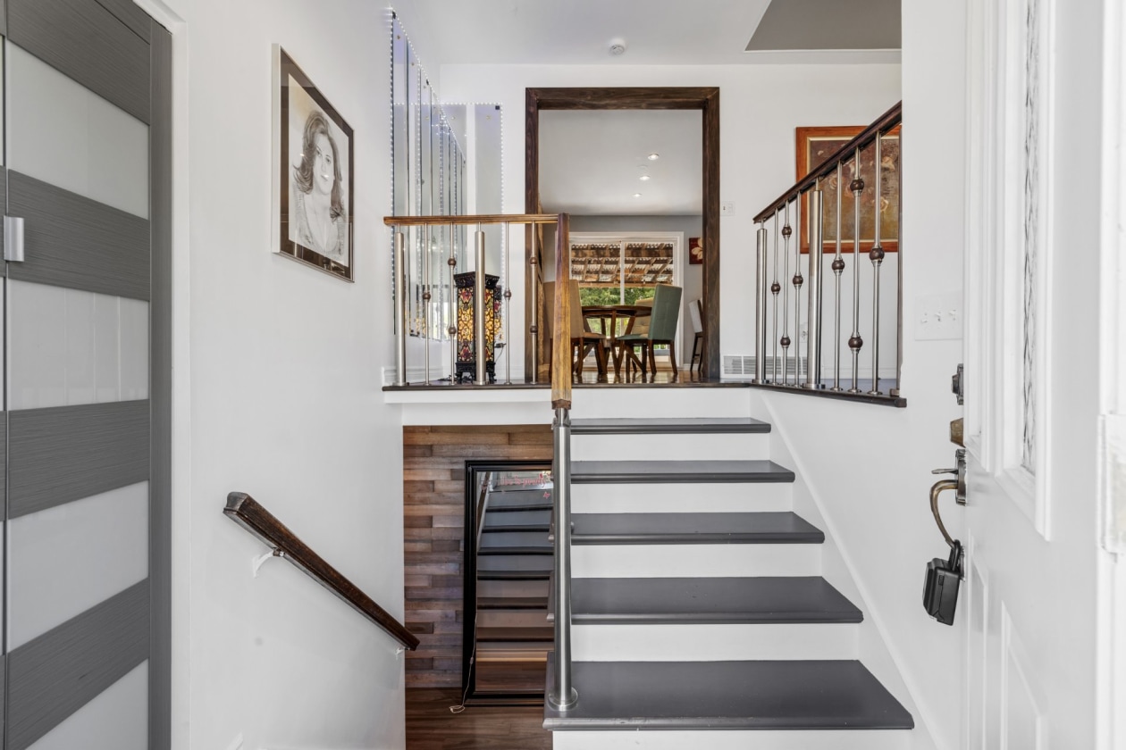 Hall d'entrée — 2595, Crois. Amyot, Brossard, J4Z3E6, Brossard