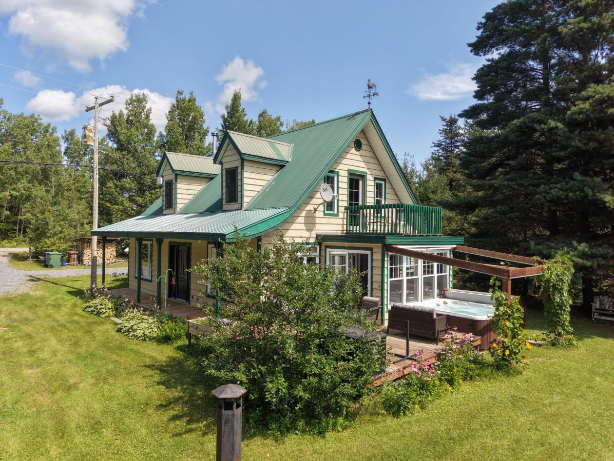 8082, Route de Kénogami — photo 1