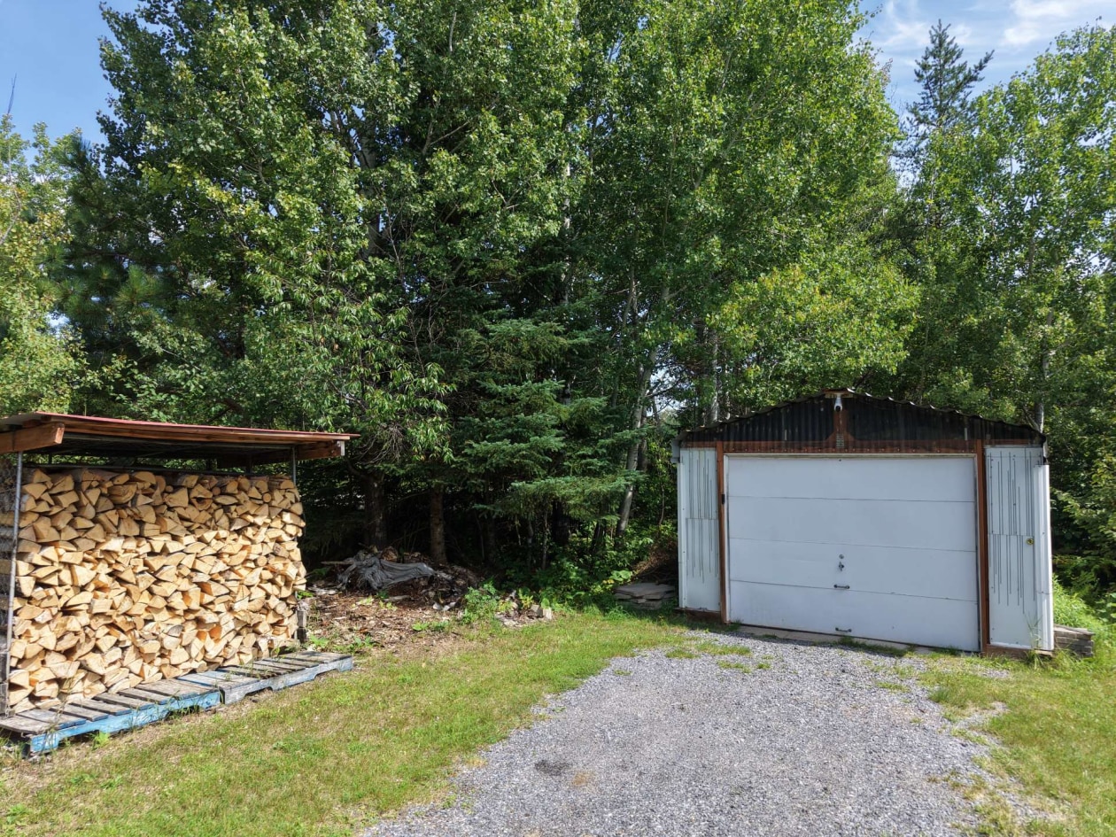 Remise — 8082, Route de Kénogami, Saguenay (Lac-Kénogami), G8A0H9, Saguenay (Lac-Kénogami)